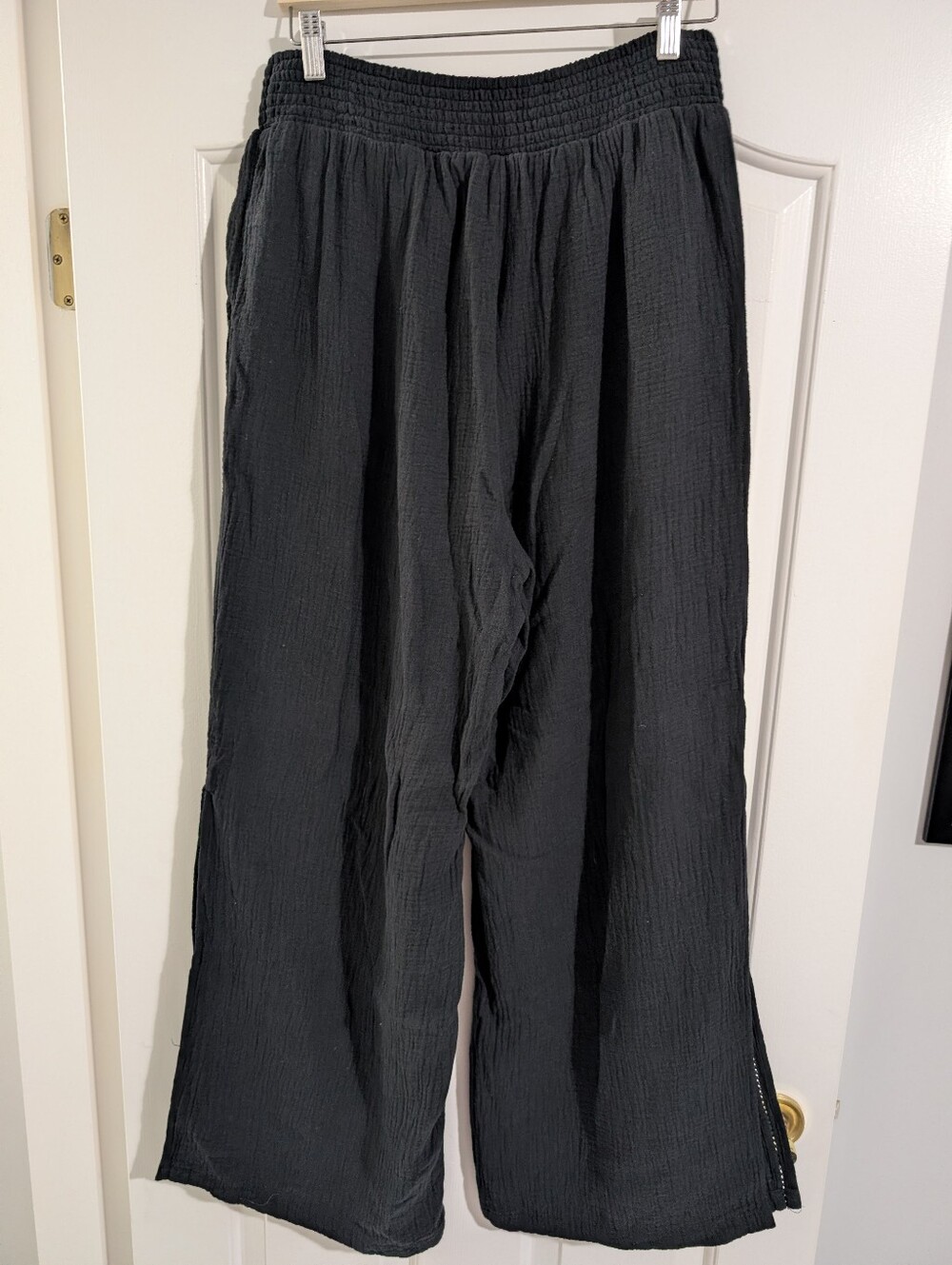 Aerie Pool To Party Wide Leg Black Gauze Pants - Picture 2 of 3